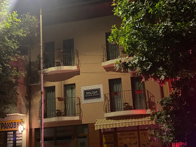 Deluxe Central Rooms