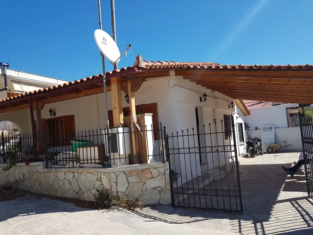 George Apartments by the Sea and Airport