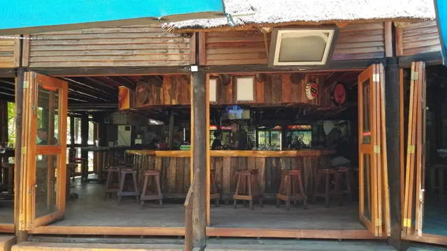 The Willow Tree Pub & Grill