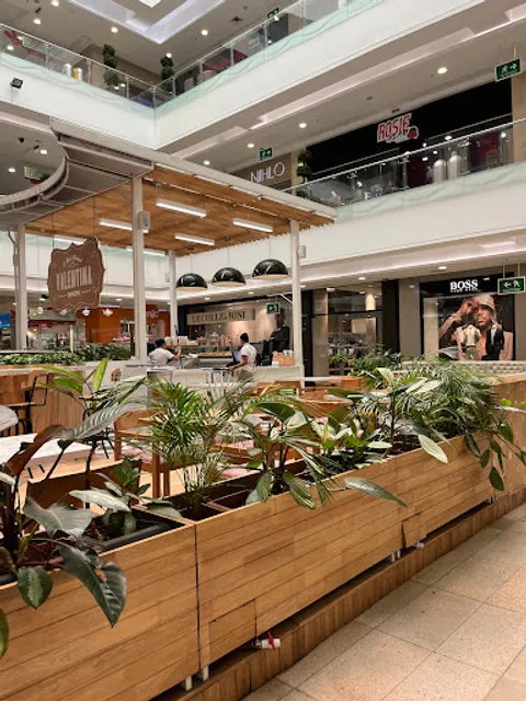 Valentina Bakery El Tesoro