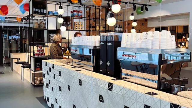 Lebkov & Sons Roeterseiland