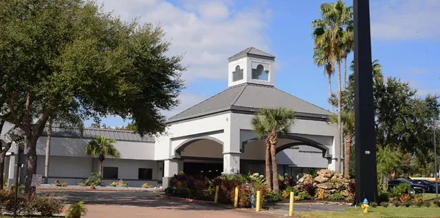 Opal Hotel and Suites