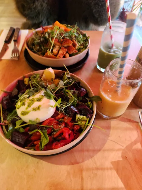 BOBO & WILD - Wanstead " Coffee, Brunch & Smokehouse "