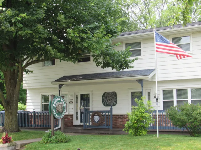 Father Wind Bed & Breakfast