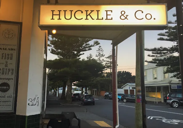 Huckle & Co