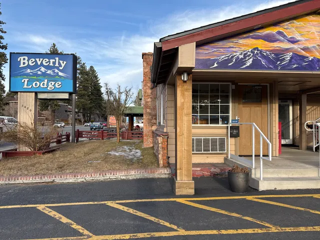 Beverly Lodge