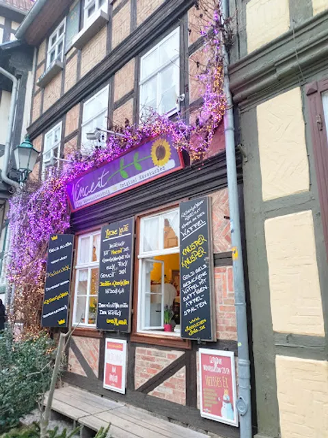 Café & Cheesecake Bakery