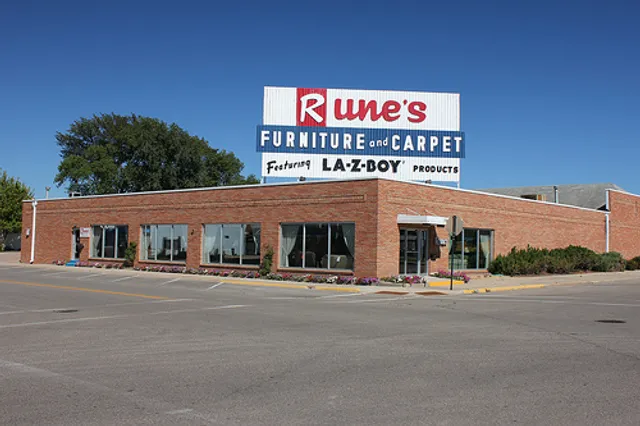 Rune's Furniture & Mattress