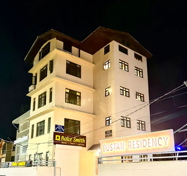 BUSTAN RESIDENCY