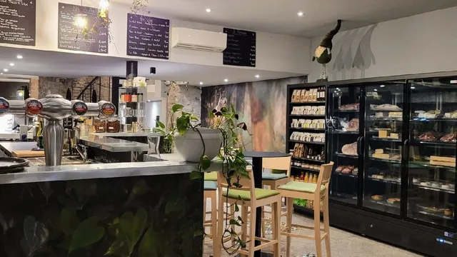 la taniere des loups