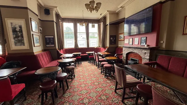 Railway (Newton Heath)