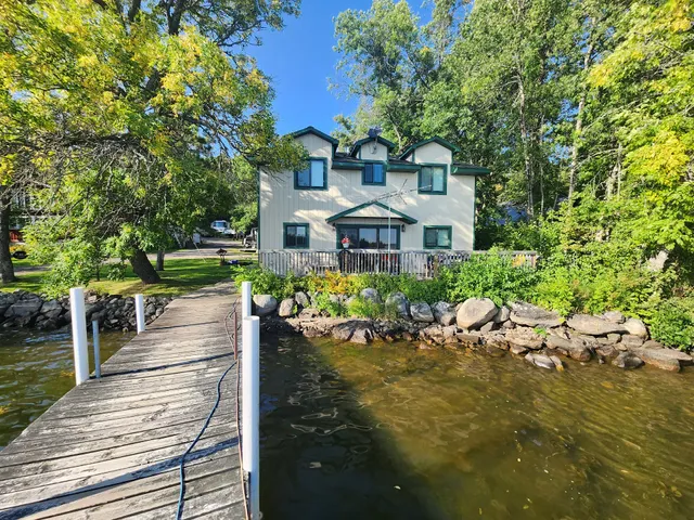 Whispering Winds Resort