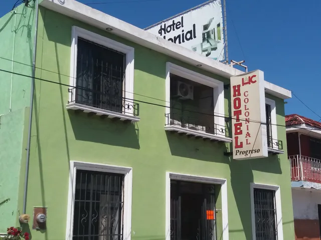 HOTEL COLONIAL PROGRESO