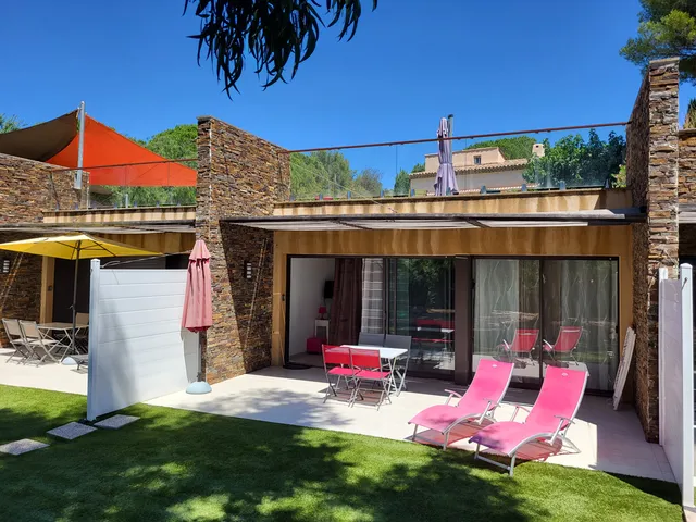 La villa Roméo, piscine et spa