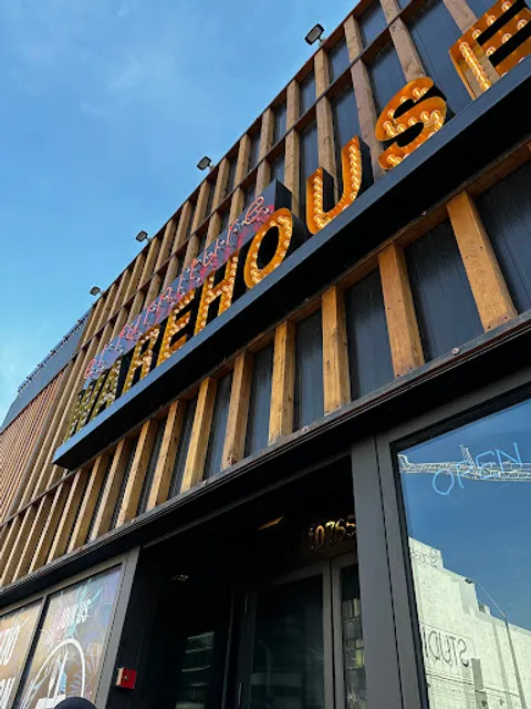 El Furniture Warehouse - Edmonton