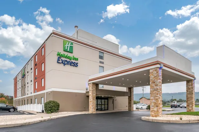 Holiday Inn Express Jonestown - Ft. Indiantown Gap by IHG