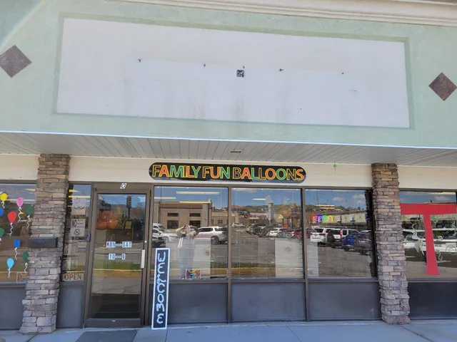 Family Fun Party, Balloons, Toys, and more