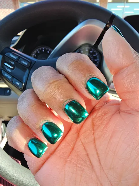 Hands Down Nail Studio