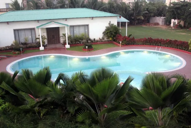 OYO 3010 Chanakya BNR Hotel