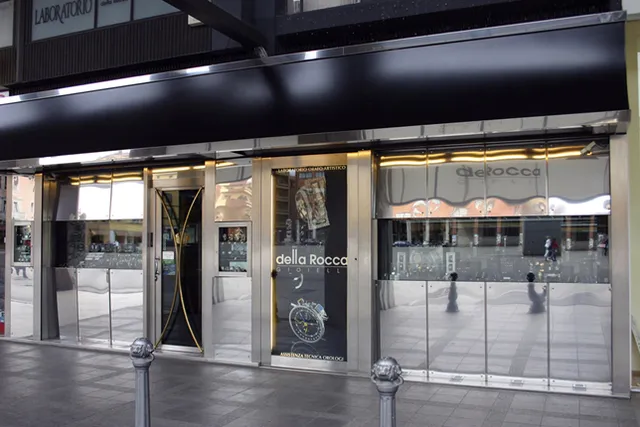 della Rocca gioielli Boutique Vendita Riparazione Orologi