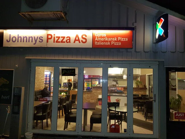 Johnny's pizza