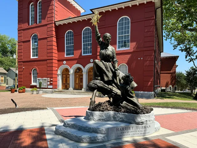 Harriet Tubman 'Beacon of Hope' Statue