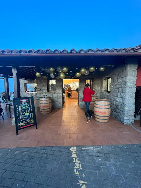 Chiringuito El Arenal de Morís (Moris Beach Club)