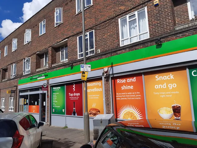 Londis in London, United Kingdom - reviews,open hours,photo spots ...