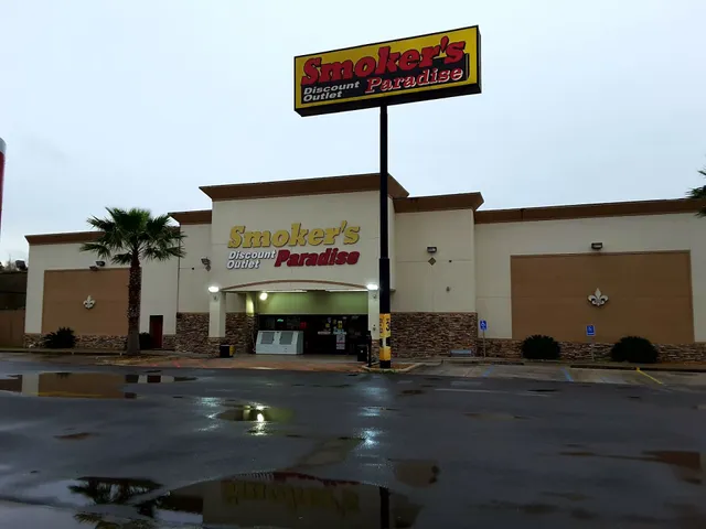 Smoker's Paradise Discount Outlet