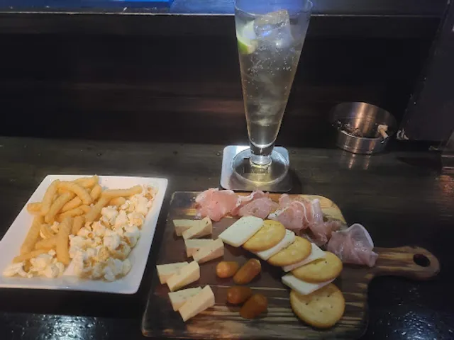 カフェバー バンビーナ