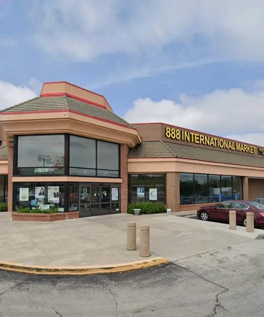 888 INT'L MARKET & CAFE