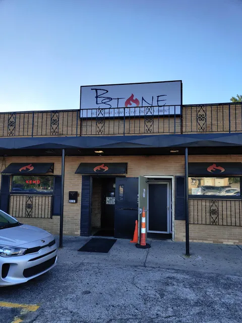 B Stone Bar And Grill