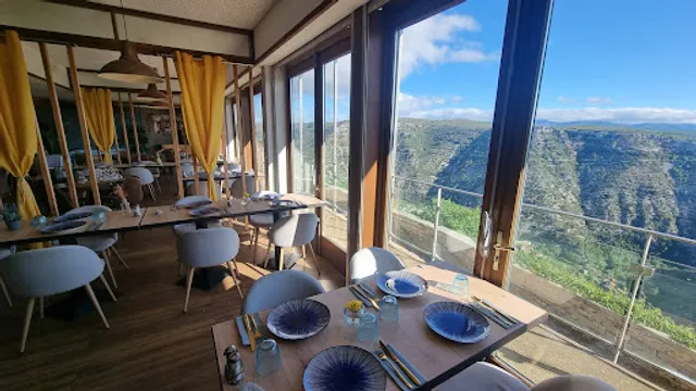 Chez Lucienne Restaurant Panoramique