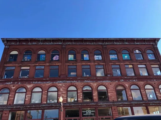 Vertin Antiques Gallery