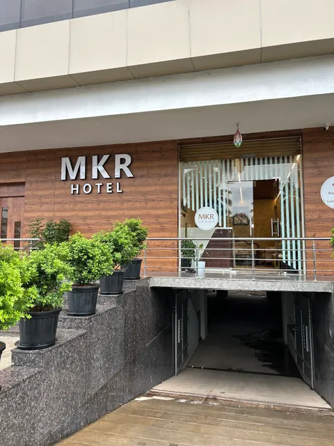HOTEL MKR GRAND