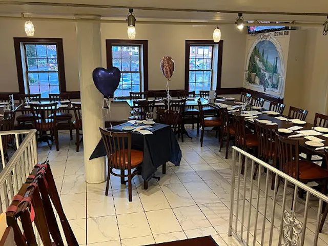 Mangia - Italian Grill & Sports Bar