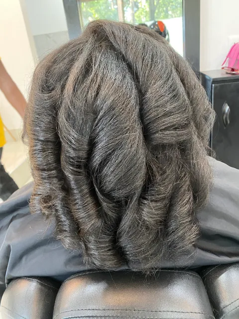 Xquisite Hair Salon & Barber Shop