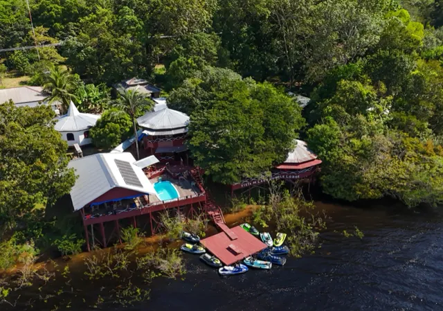Vista do Lago Jungle Lodge