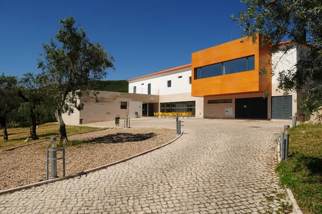 HI Alvados – Pousada de Juventude