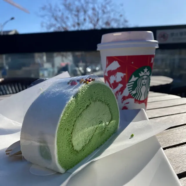 Starbucks Coffee Dashilan Branch