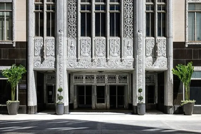 The National, Autograph Collection