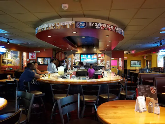 Applebee's Grill + Bar