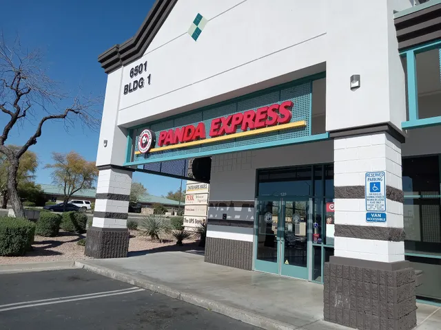 Kierland Village Center