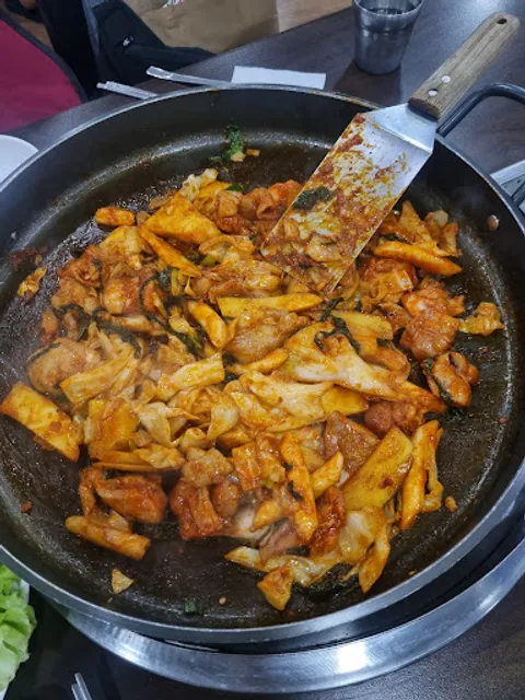 춘천진미닭갈비전문점