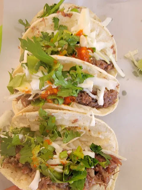 BARBACOA LOS GÜEROS