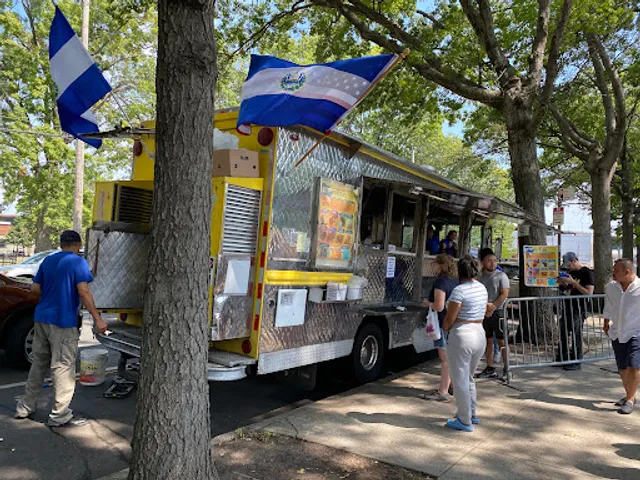 Red Hook Food Vendors Marketplace