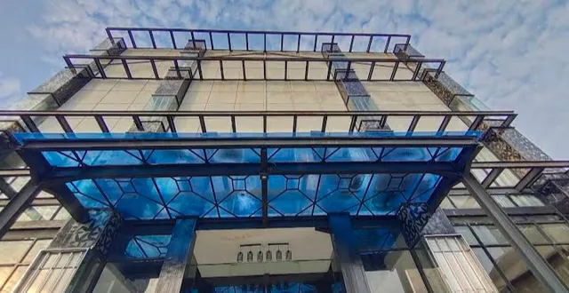 Zester Hotel By ZIRI