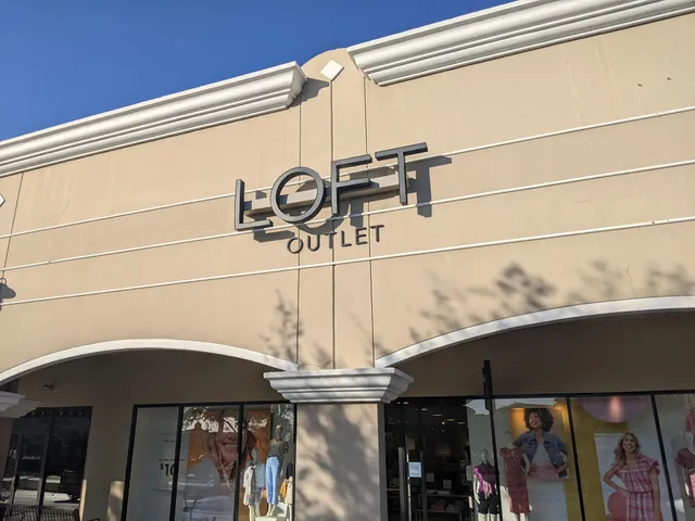 LOFT Outlet
