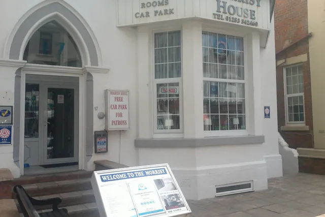 Morrisy House • Hotel