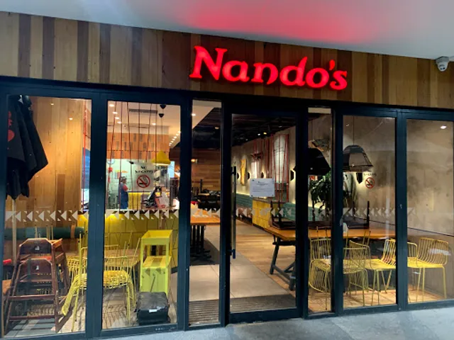 Nando's Bundoora Square